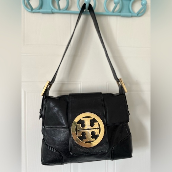 Tory Burch Vintage Black Leather Shoulder Bag with large logo - Picture 1 of 12